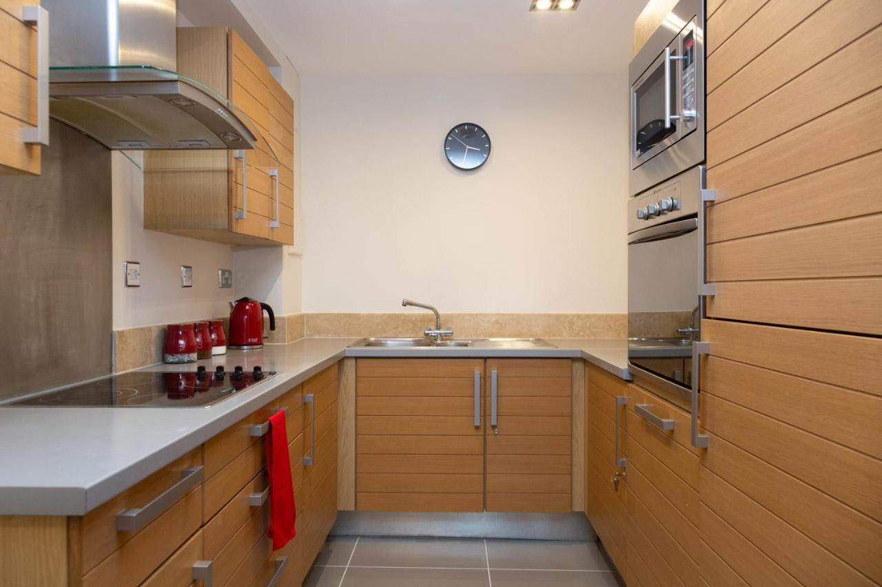 Royal Crossharbour Apartment Londra Dış mekan fotoğraf
