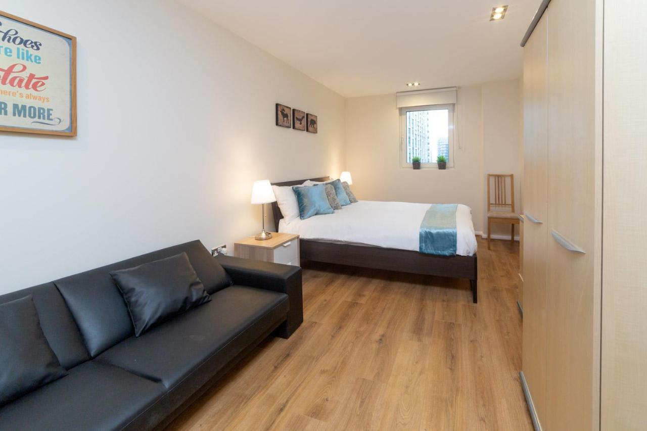 Royal Crossharbour Apartment Londra Dış mekan fotoğraf